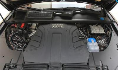 奥迪Q7是什么发动机 动力不愧为豪华型suv