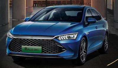 比亚迪秦plus混动油耗多少 实测百公里油耗4.7L（搭载1.5L+单电机动力组合）