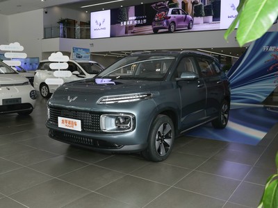 五菱星云新款价格2023款多少钱?买车攻略一网打尽