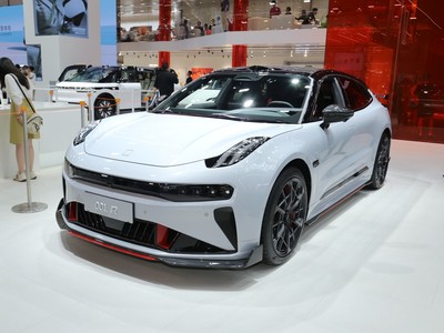 极氪001 FR 2025新款价格，买车省钱秘籍