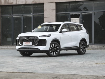 瑞虎8 PLUS新车报价2025款与配置的完美平衡