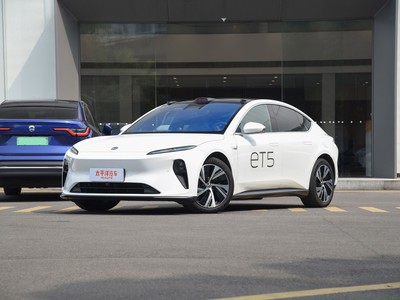 蔚来ET5新车报价2025款，购车前必看的费用明细