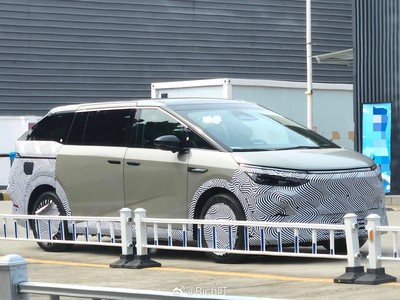 小鹏X9新车报价2025款大揭秘，买车前必看！