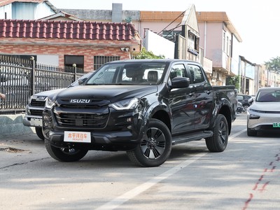 D-MAX 2025新款价格实惠，配置丰富，不容错过