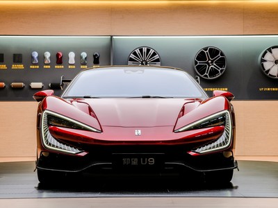 仰望U9新款价格2025款多少钱？购车攻略在此