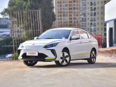 风神E70新车报价2023款，购车前必看的费用明细