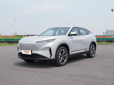 示界06新车报价2025款，配置升级，值不值得买？