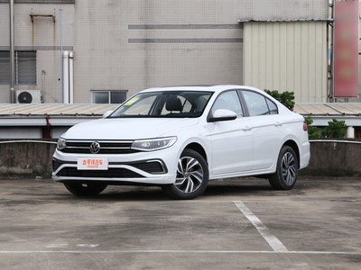 宝来落地价，最低售价11.29万起，现车充足